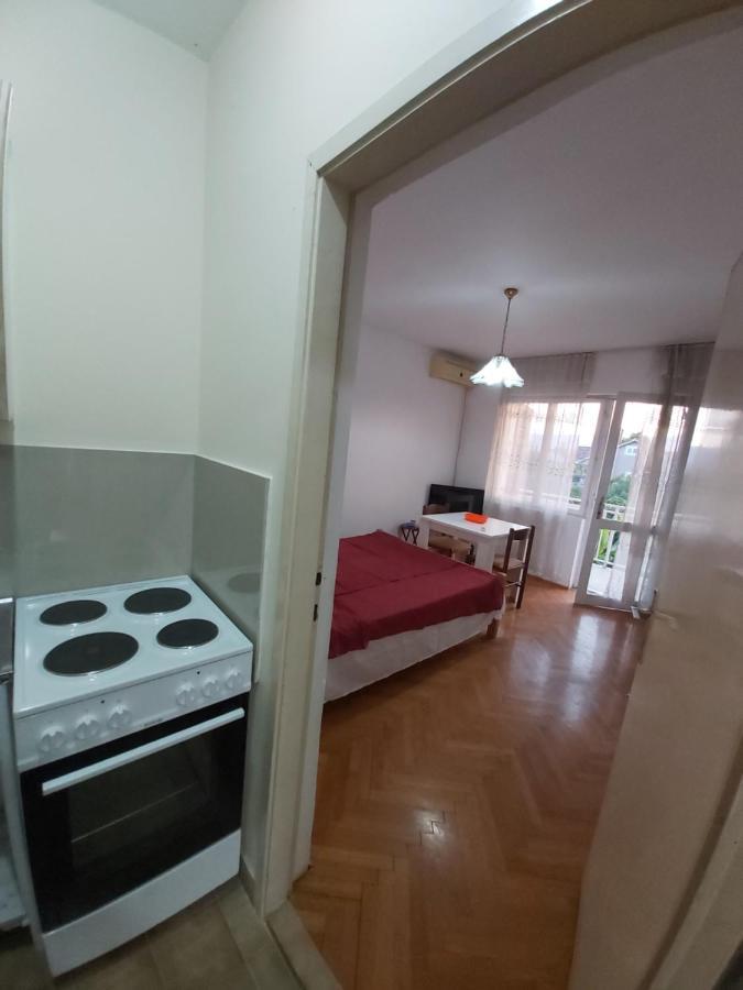 Apartments Maki Тиват Экстерьер фото